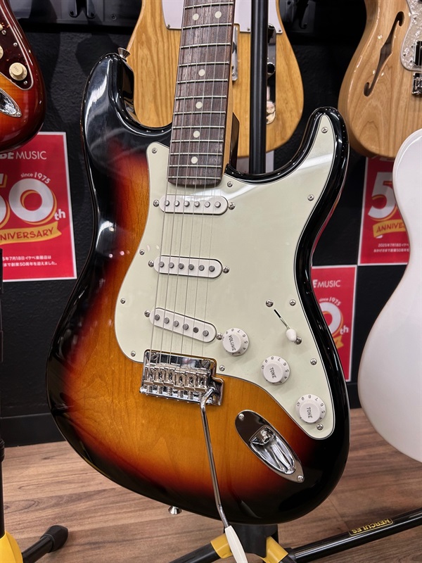 Fender Made in Japan hybrid II startcasterの画像